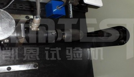 凱恩線(xiàn)材扭轉(zhuǎn)試驗(yàn)機(jī)照片