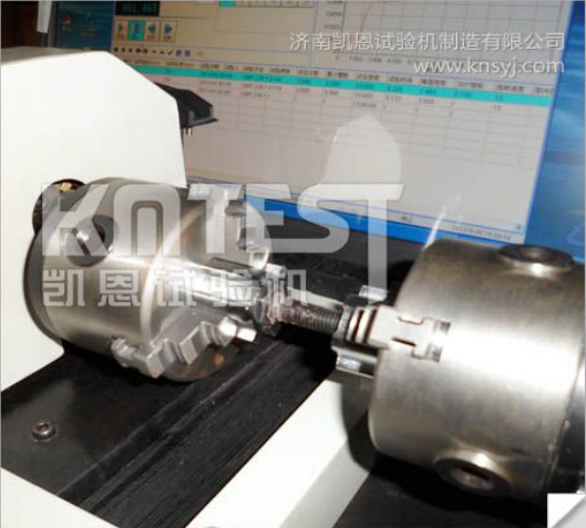 凱恩螺紋鎖固膠扭轉(zhuǎn)試驗(yàn)機(jī)照片